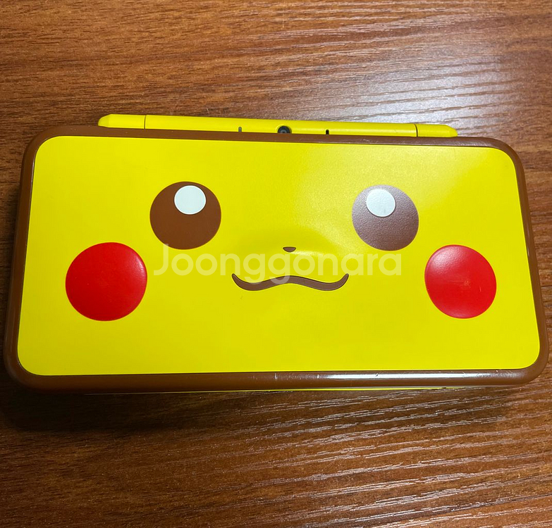 뉴(New) 닌텐도 2DS XL 피카츄 에디션 한정판--1