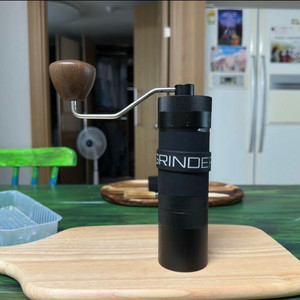 브루소 SP 커피 그라인더 수동 핸드밀