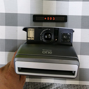 폴라로이드 원 600 실버 즉석카메라