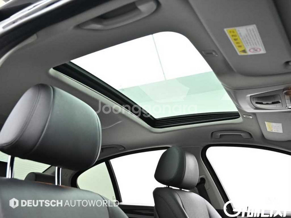 [BMW]5시리즈 (F10) 520d xDrive #앱--9