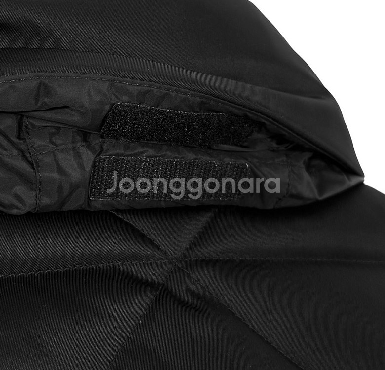 M] 프라다 리나일론 퀄팅 하이넥 삼각로고 다운 패딩--5