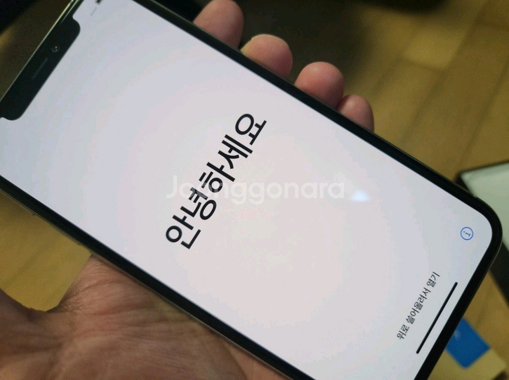 아이폰 11프로 올리퍼 실버 64gb--1