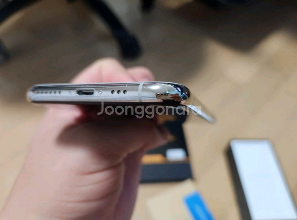 아이폰 11프로 올리퍼 실버 64gb--2