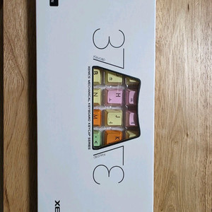 제닉스 37 키캡