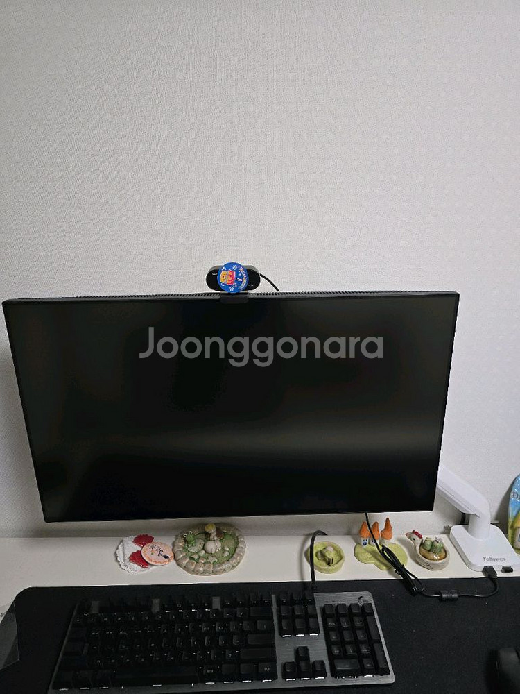 에일리언웨어 27인치 모니터--0
