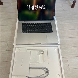 S급 ) 맥북 프로 M1 max 16인치 32gpu