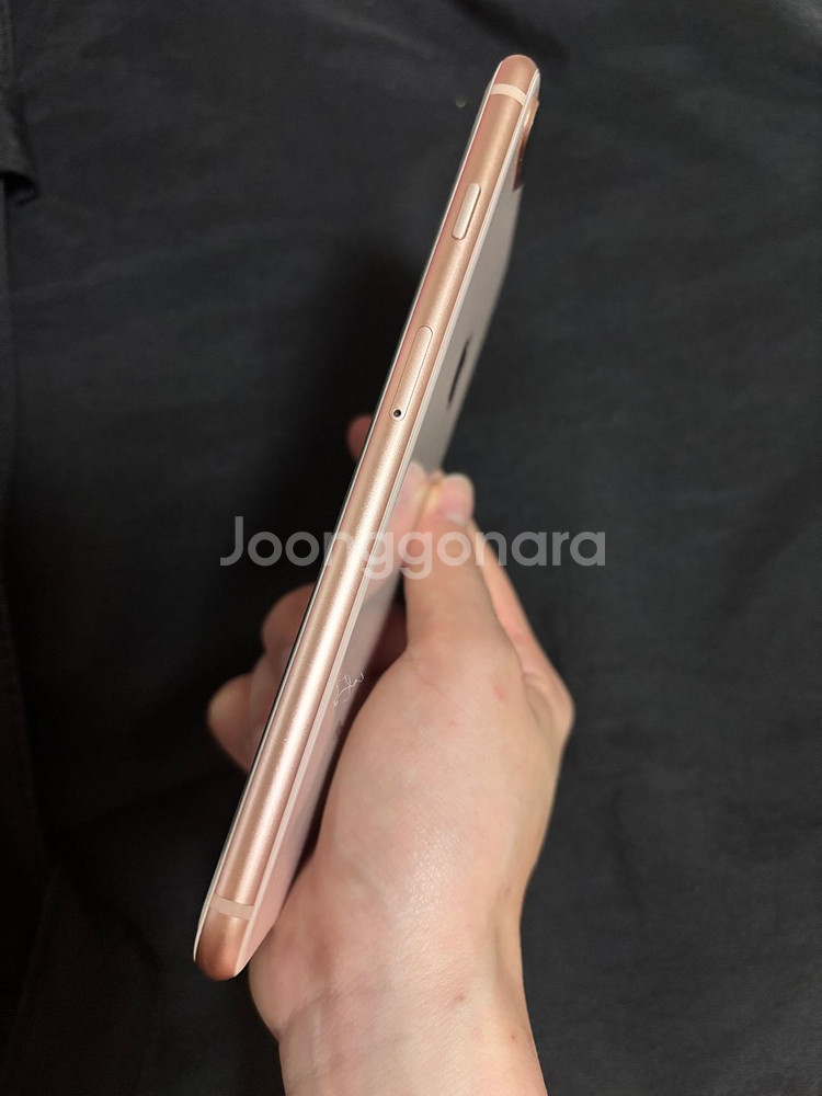 아이폰8+ 로즈골드 64GB / 외관 S급 / 배터리--2