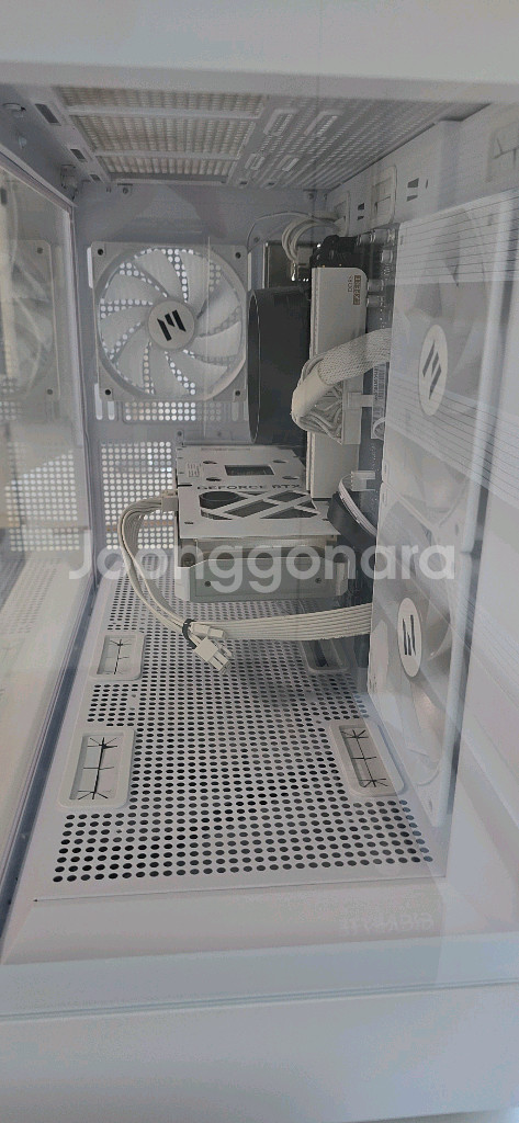 [화이트] 7500f, 4060ti, 32gb 데스크탑--3