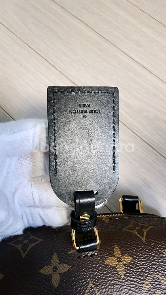 새상품급 루이비통 모노그램 쁘띠뜨 수플 말--9