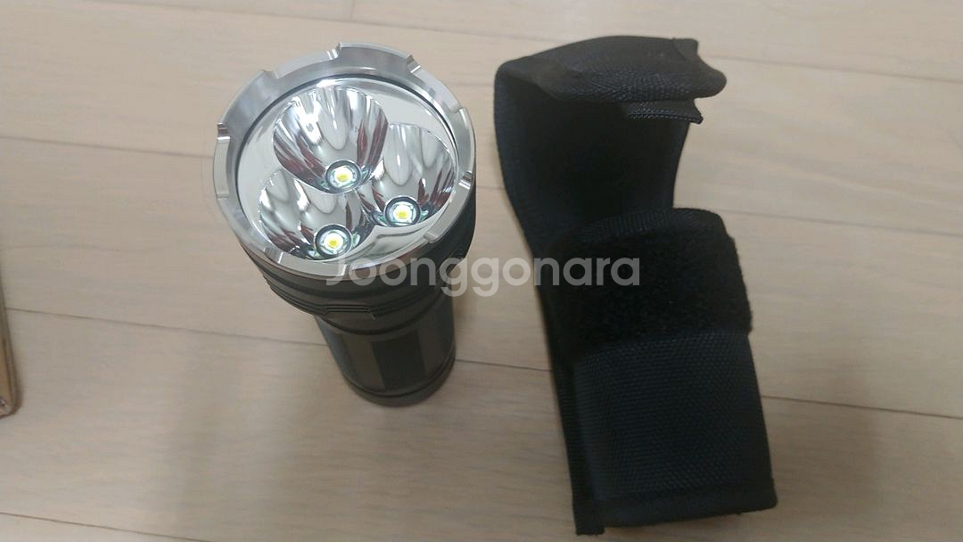 sunwayman t60cs 랜턴 신품--1