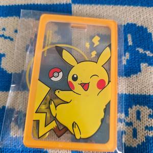 롯데월드 포켓몬 카드 홀더 피카츄