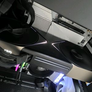 RTX5080 FE 파운더스 에디션 엔비디아