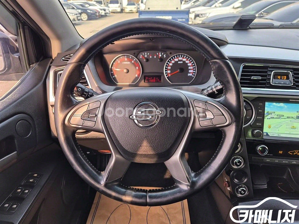 [KG모빌리티(쌍용) ]더뉴코란도스포츠 CX7(4WD)--5