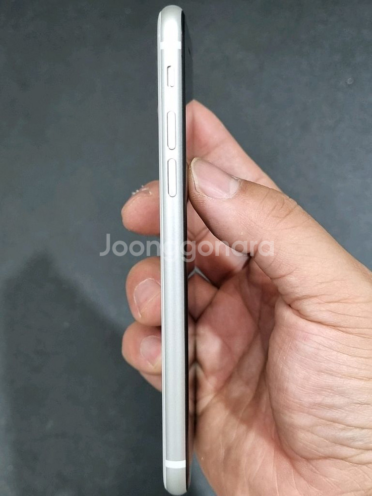아이폰SE2 128GB 화이트 배터리 91%--4