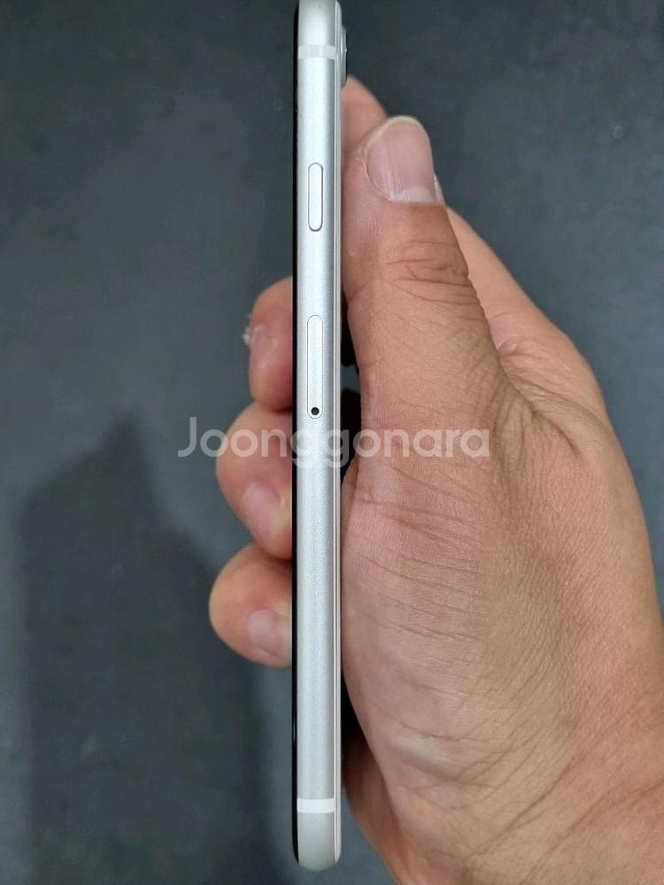 아이폰SE2 128GB 화이트 배터리 91%--6