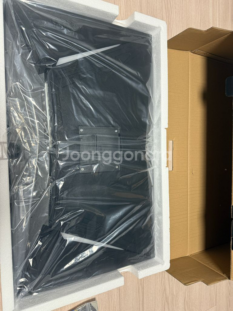 뉴싱크 X323K 4K UHD 32인치 144hz--1