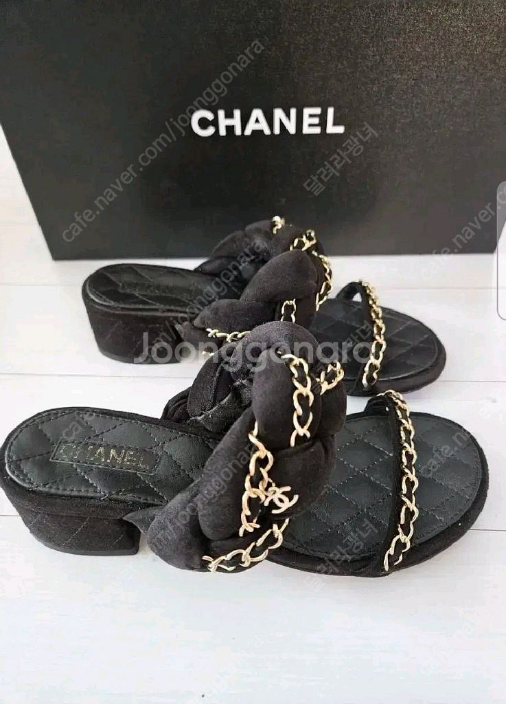 샤넬 여성 샌들--1