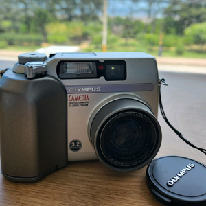 감성충만 빈티지 디카 올림푸스 CAMEDIA C-302