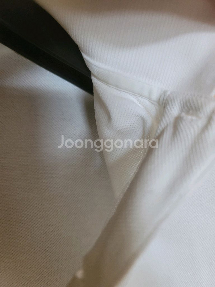 폴로 랄프로렌 pk 화이트 티셔츠 판매합니다--4