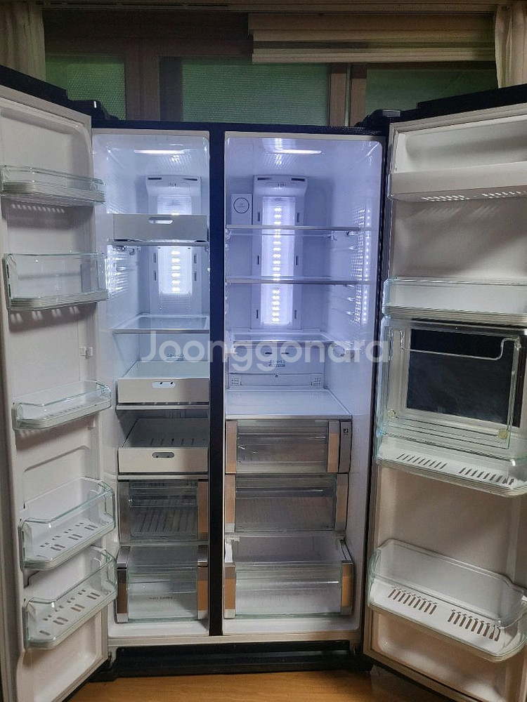 삼성 블랭그랑데지펠 냉장고737리터--1