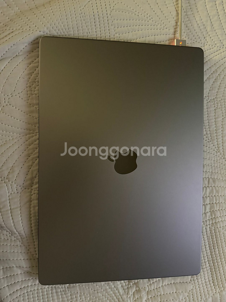 맥북 프로 M1 16인치 16gb 512gb 배터리고장--0