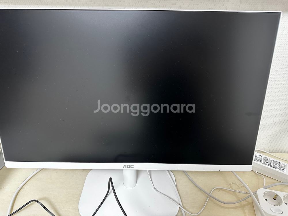 알파스캔 AOC 24인치 화이트--0