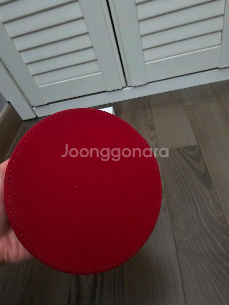 정품) 샤넬 원통 파우치 레드--1