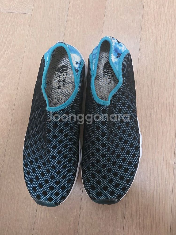 (중고) 노스페이스 아쿠아슈즈 250사이즈--0