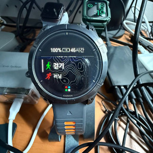 가민 에픽스프로 gen2 51mm 판매합니다.