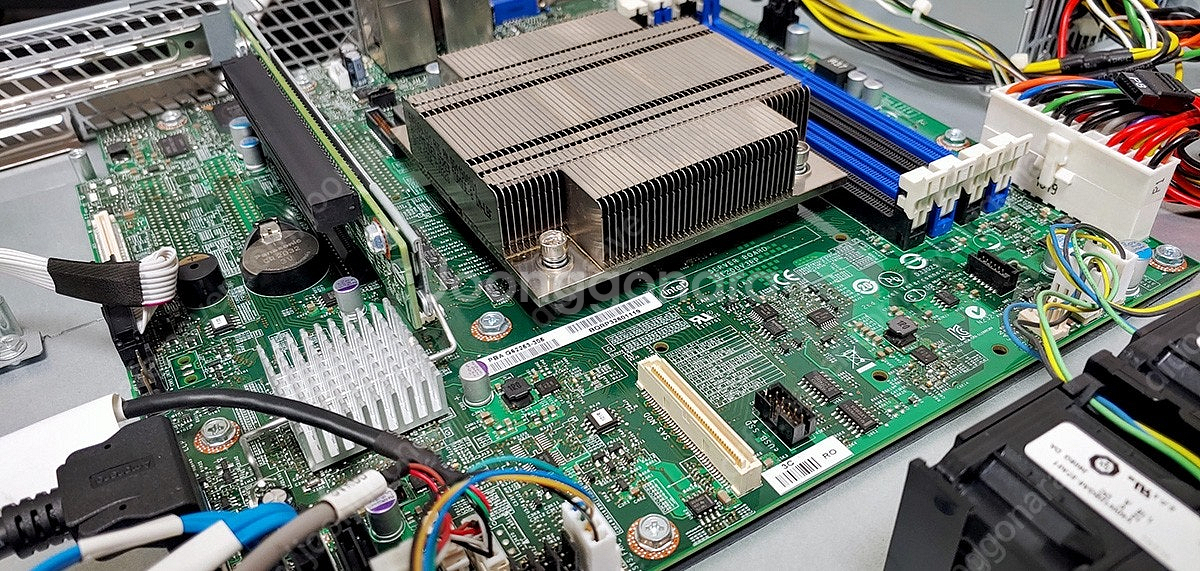 인텔 Web 서버 1U (E3-1220 V3) 8GB--4