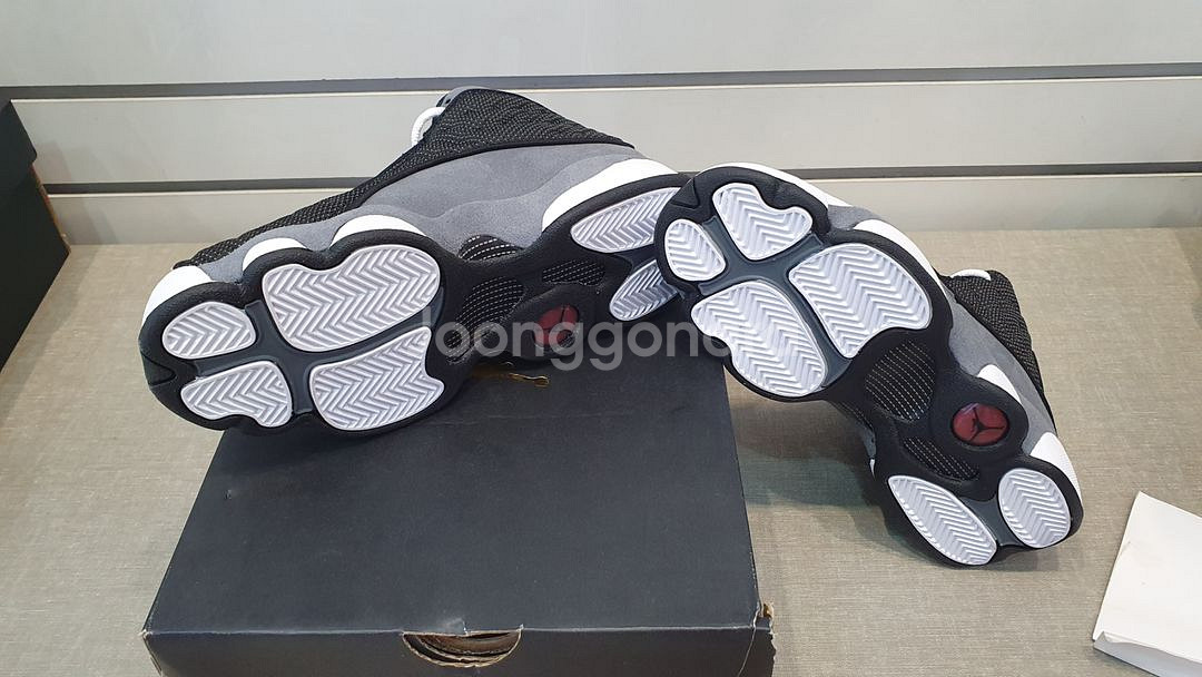 조던13 블랙틴트 gs 235 240 245--4