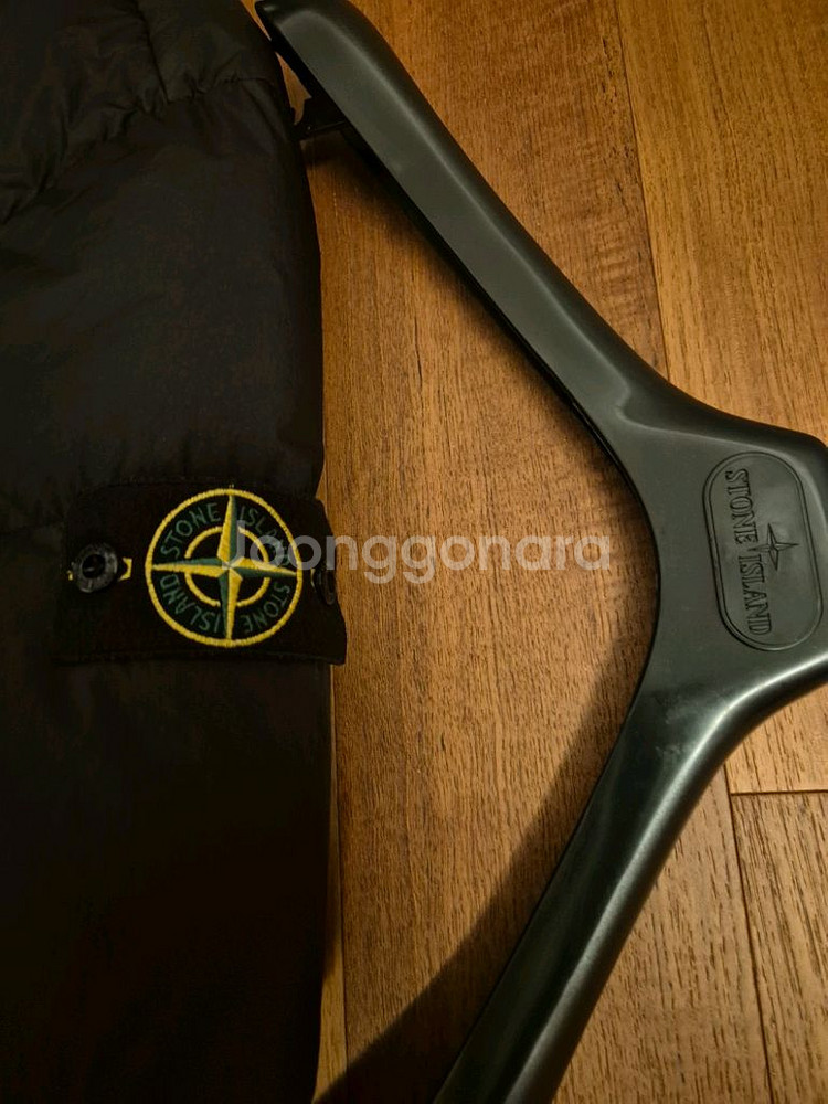 스톤아일랜드 20FW 크링클랩스 패딩 블랙 M--2