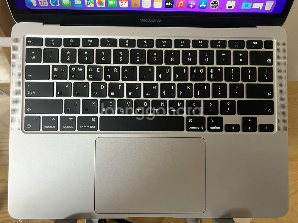 맥북에어 M1 16gb 램 256gb ssd 실버--1