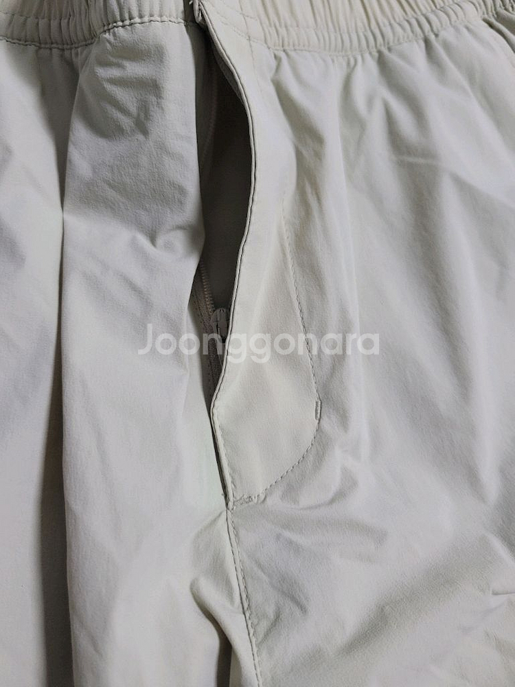 새상품)디스커버리 남성 경량 우븐 트레이닝 카고반바지--4
