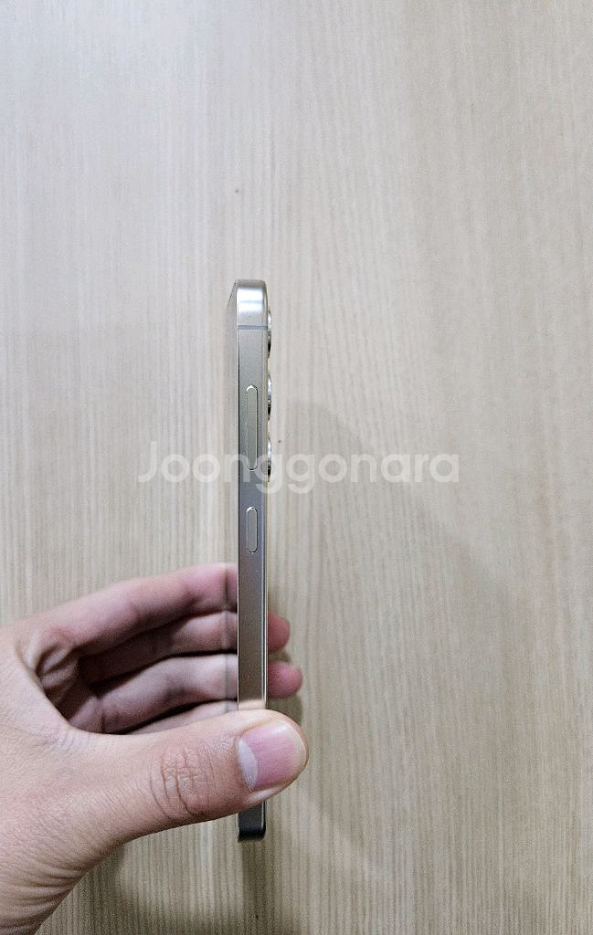 갤럭시 S24크림 256G 팝니다--2