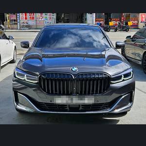 BMW 7시리즈g12후기형 앞,뒤 범퍼 판매합니다
