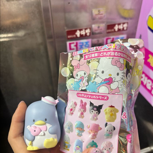 새상품 산리오 물총 피규어 턱시도