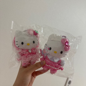 산리오 러블리 프릴 키티 마스코트