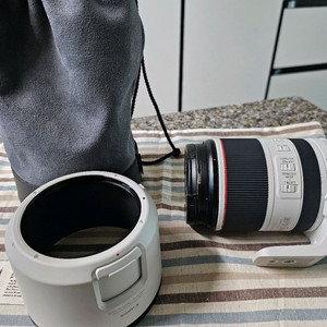 캐논 RF 700-200 f2.8