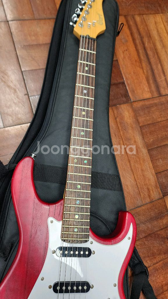 일렉 기타 콜트 G250 CORT--2