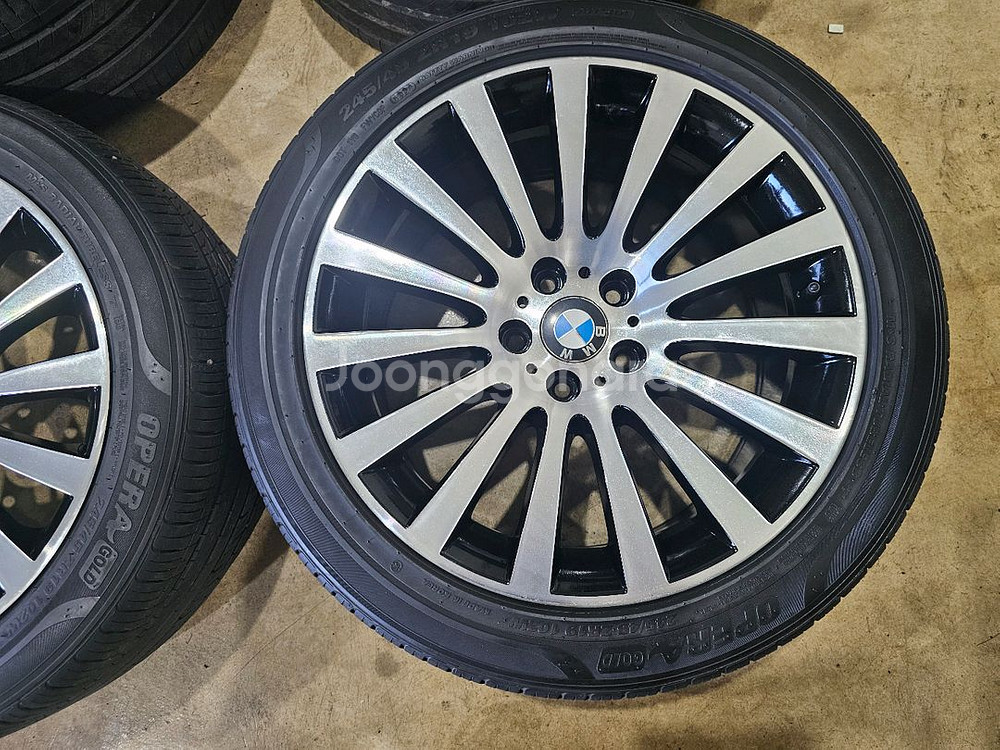 BMW 7시리즈 19인치 휠타이어--1