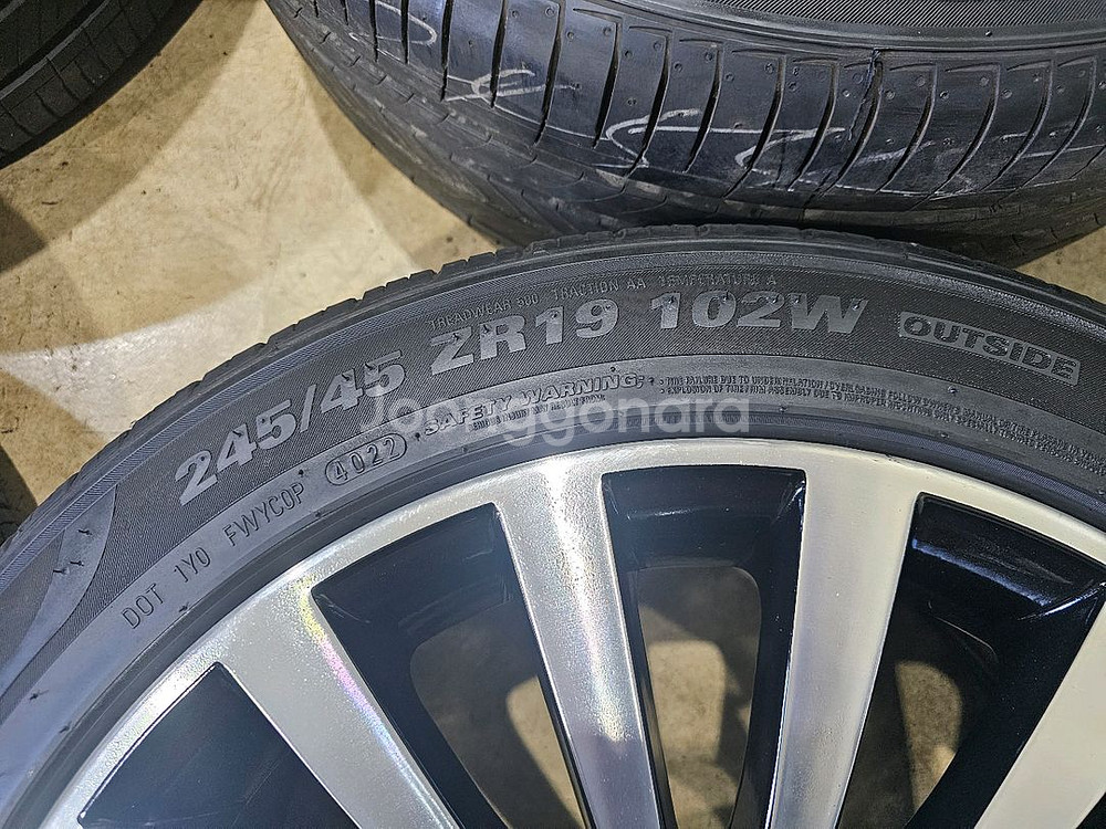 BMW 7시리즈 19인치 휠타이어--5