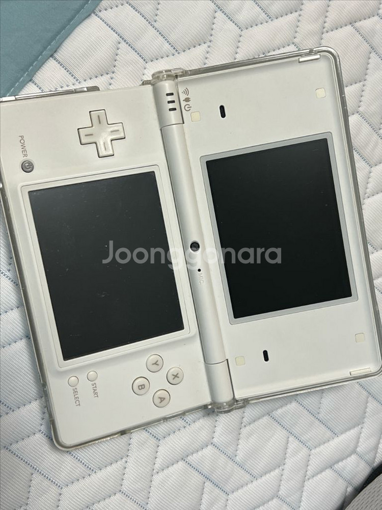 닌텐도 dsi--1
