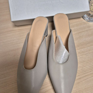 착한구두 사이즈 250높이는 5~6센치 되는듯 해요그레