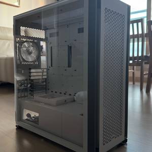 커세어 7000D AIR FLOW (화이트)