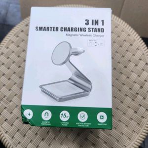 Bonola Metal 3 in 1 자기 충전기 스탠