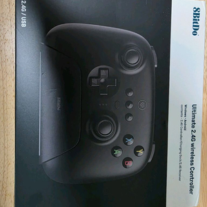 8BitDo 얼티메이트 2.4G 컨트롤러