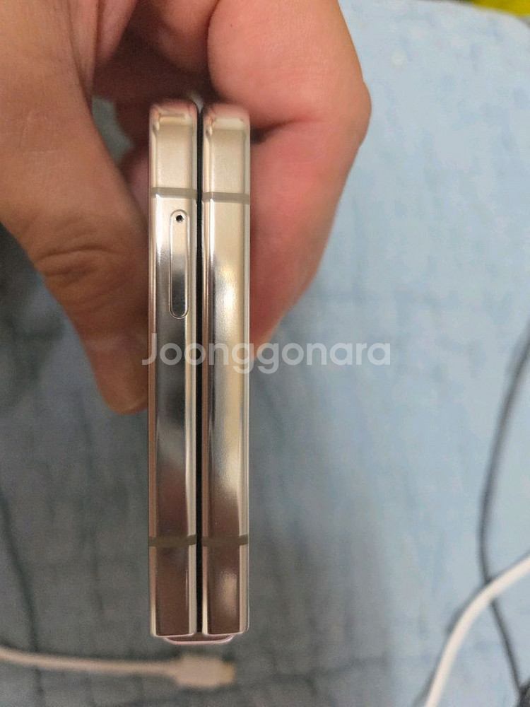 갤럭시 z플립5 256기가 단품--5