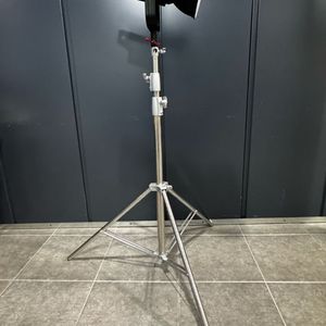 APUTURE 300d