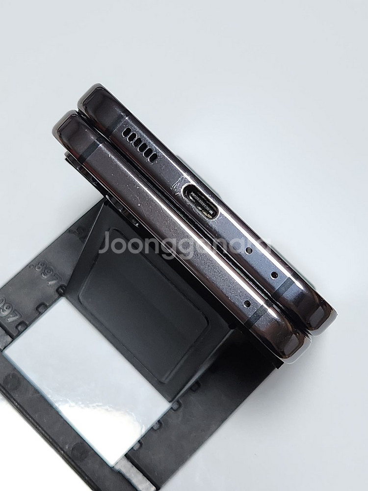 갤럭시Z플립5 256G 무잔상 블랙 52214--5
